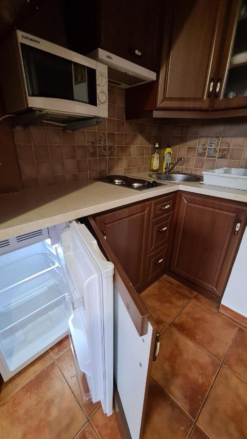 Gyulai Fuerdoe Apartman ภายนอก รูปภาพ